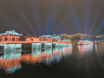 "一江两岸"潮州溢彩